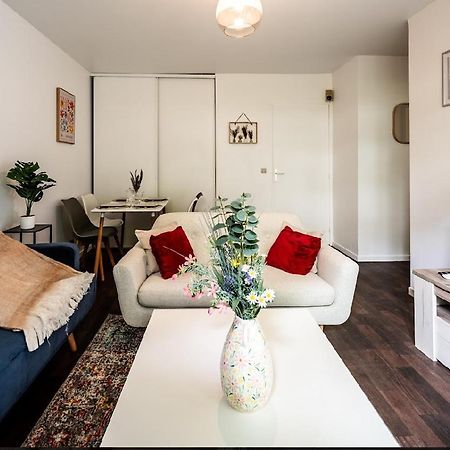 Appartement Le Havre De Paix A Suresnes Extérieur photo